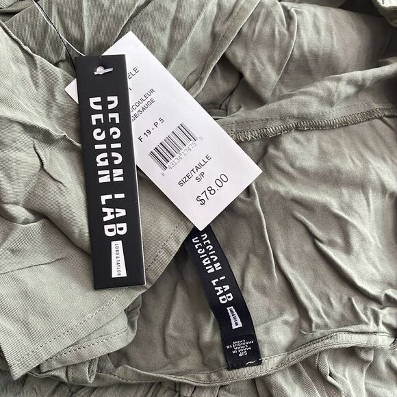 Design Lab
V-Neck Blouson Romper - Picture 2 of 2